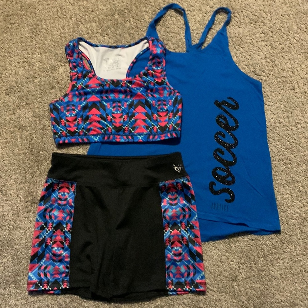 Justice Outfit